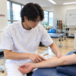 腕撓骨筋を…